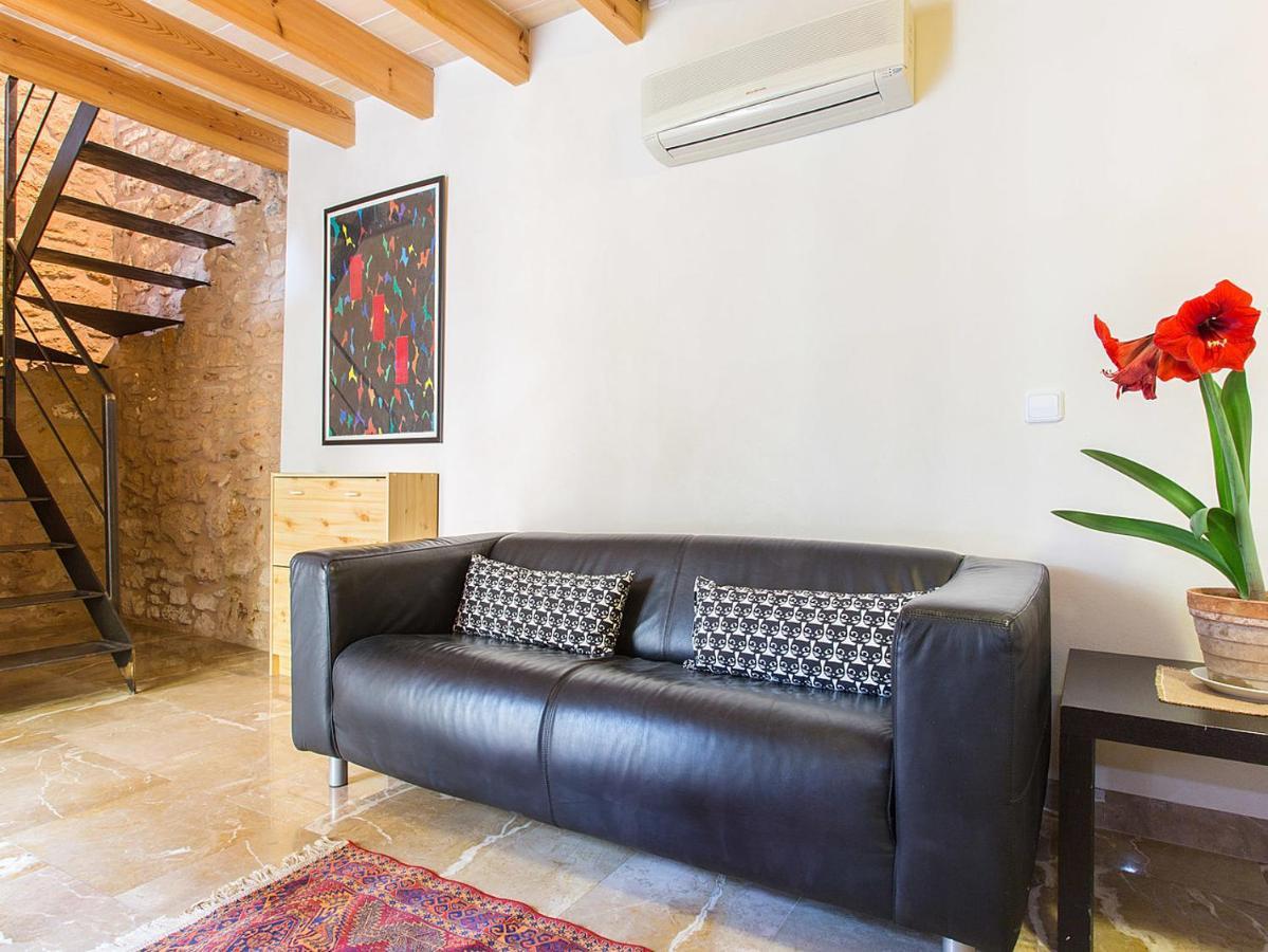 Town House Esglesia In Ferienhaus *