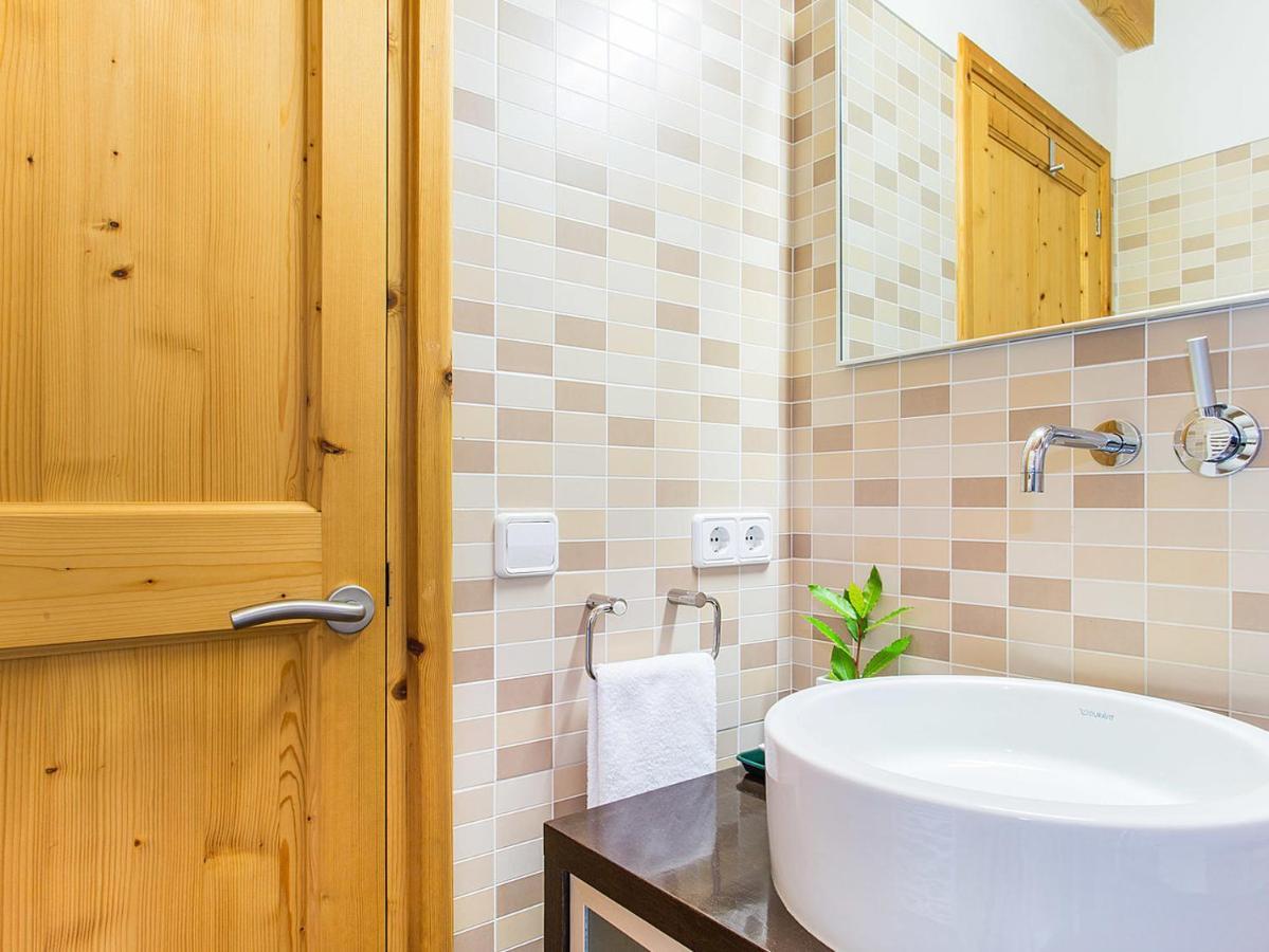 Town House Esglesia In Holiday home